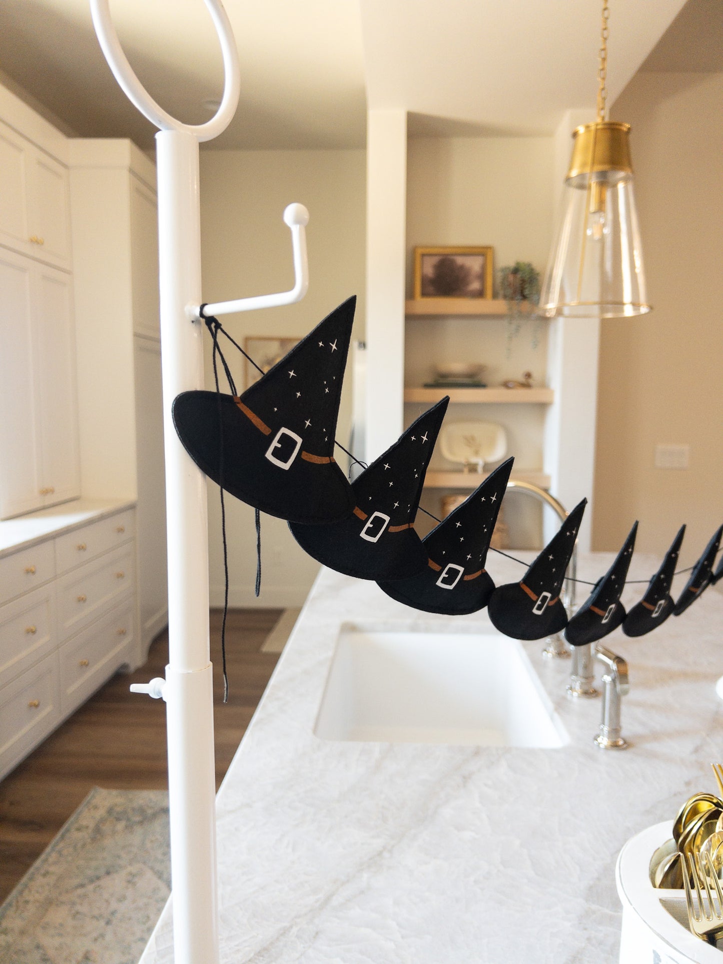 Puffy Felt Witch Hat Adjustable Banner
