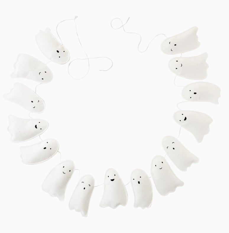 Puffy Felt Ghosts Adjustable Banner