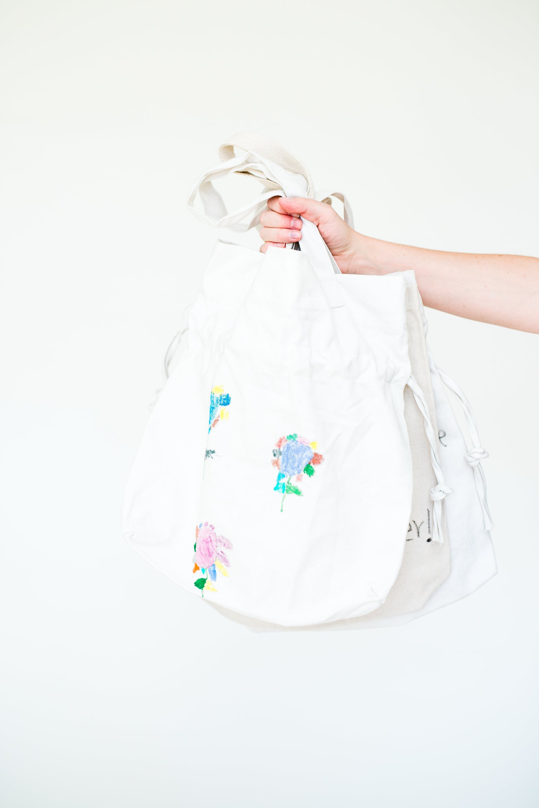 bags "I'm By Your Side" Bag entertaining hosting wood serveware